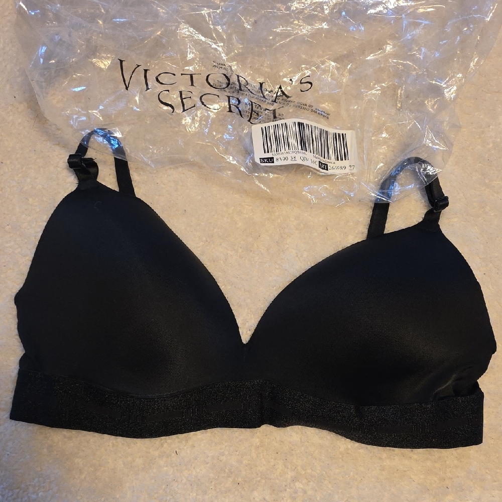 Victoria's Secret Elegant Black Bra